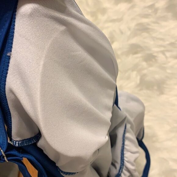 Size Medium swim suit - Picture 5 of 5